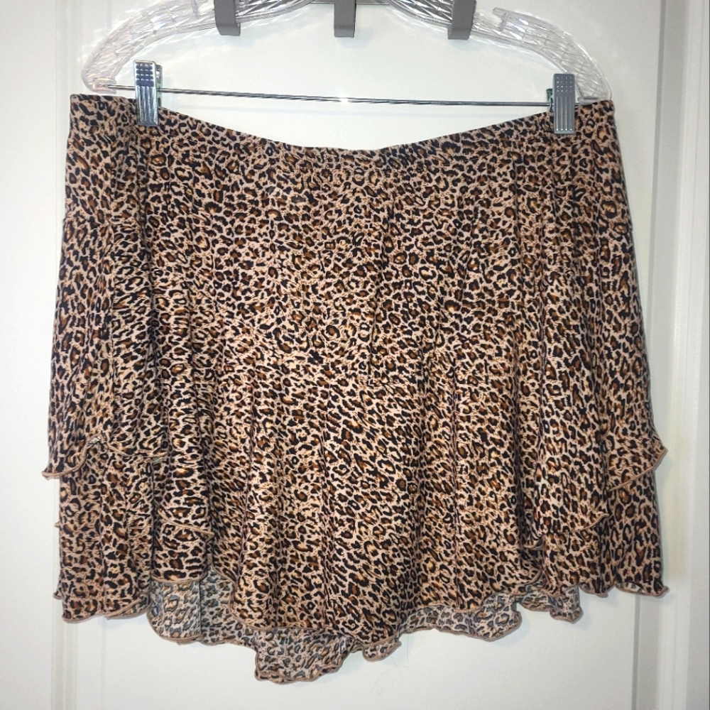 Leopard Print Women's Shorts New